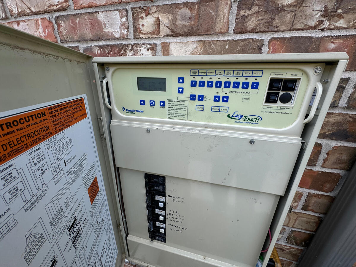 Pentair EasyTouch 8 pool automation control system at a residential pool in Katy, TX.